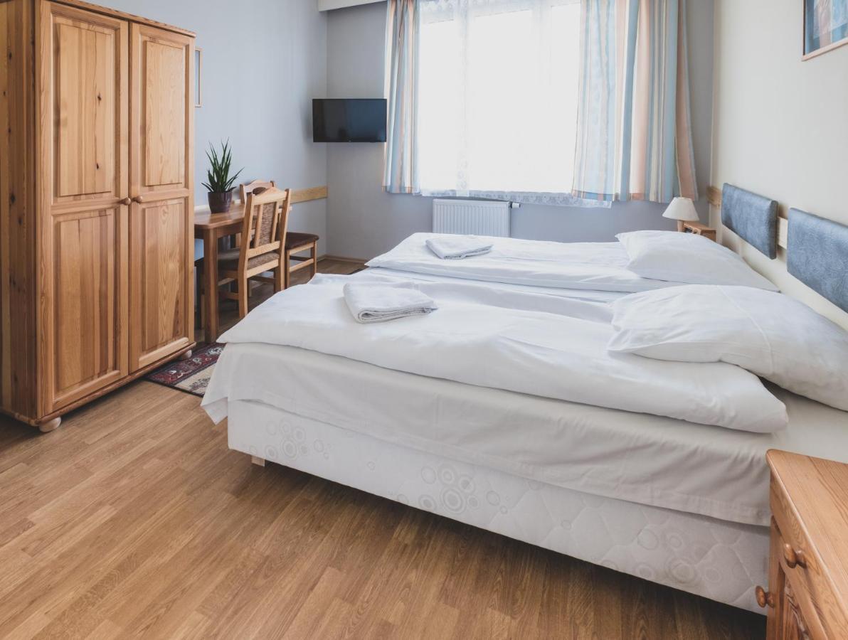 Cybulskiego Guest Rooms Krakow Bagian luar foto